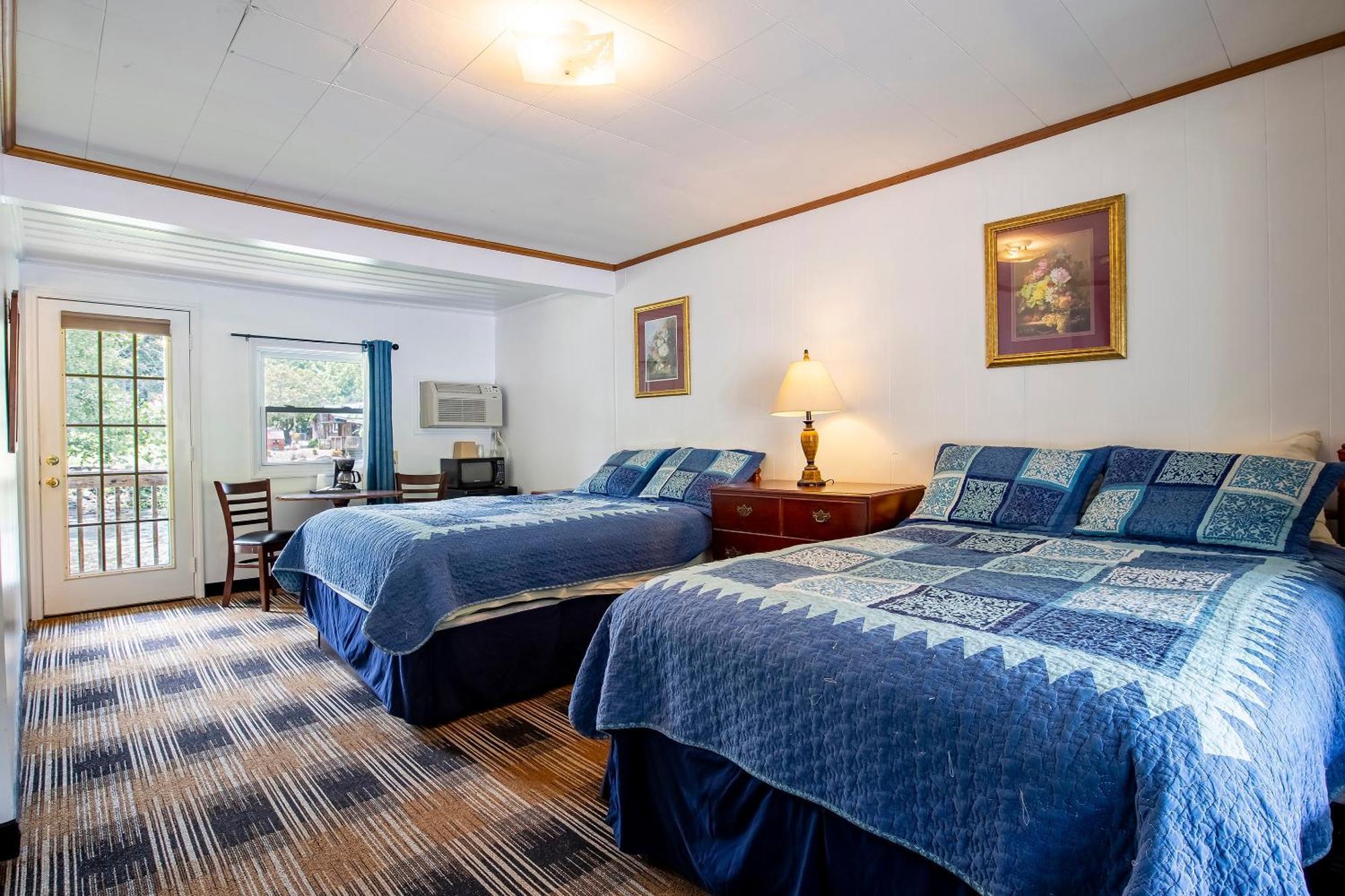 Lloyd'S On The River Country Inn By Oyo บรายซันซิตี ภายนอก รูปภาพ