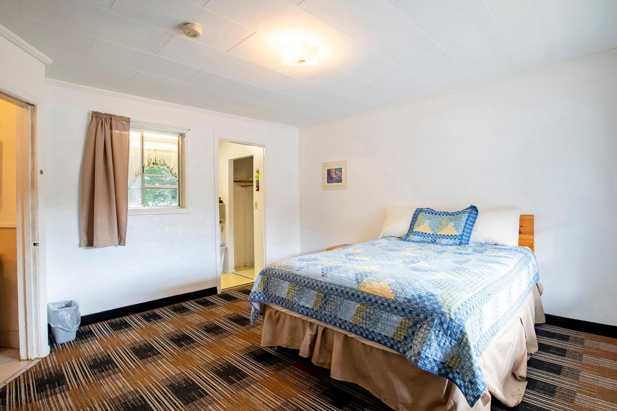 Lloyd'S On The River Country Inn By Oyo บรายซันซิตี ภายนอก รูปภาพ